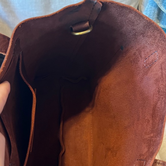 Portland Leather Goods Medium Crossbody Tote - Picture 6 of 14